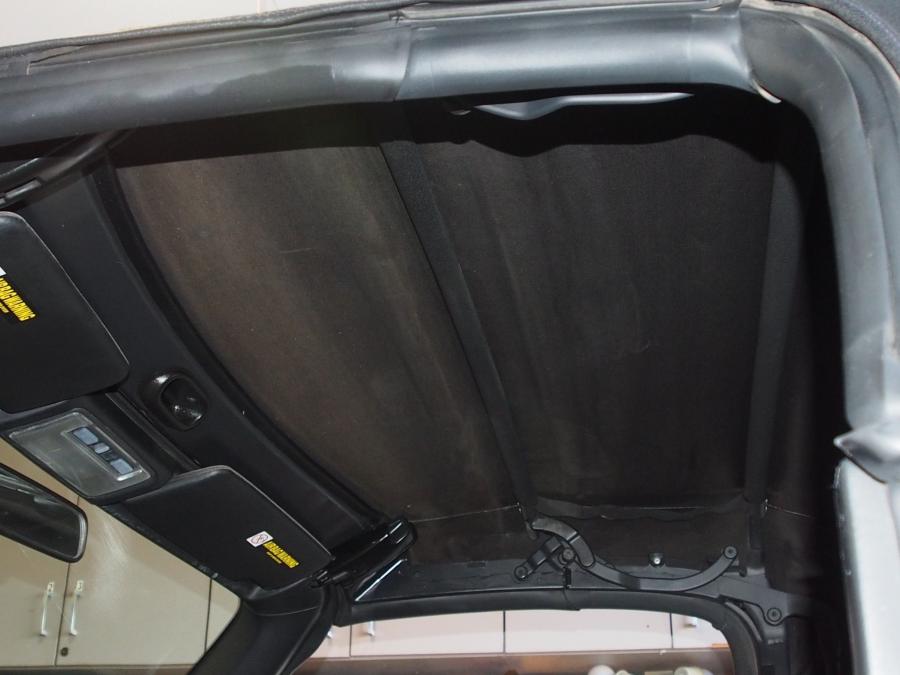 Детали интерьера Honda S2000 (AP1) 2000 года  (фото 71 из 131)